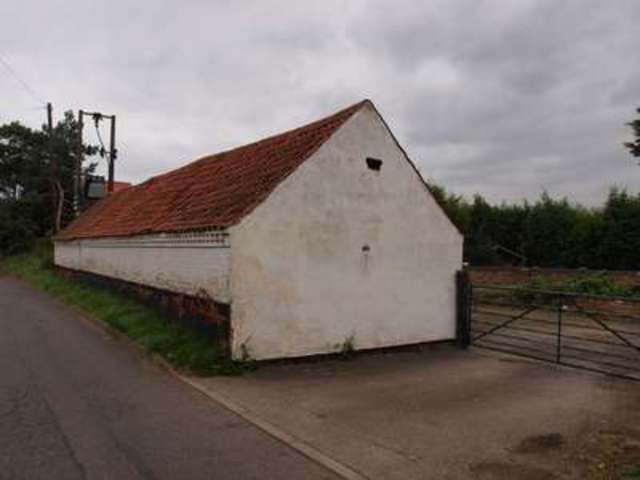  Image of 3 Bedroom Detached  For Sale at Staythorpe Road Averham Newark, NG23 5RA