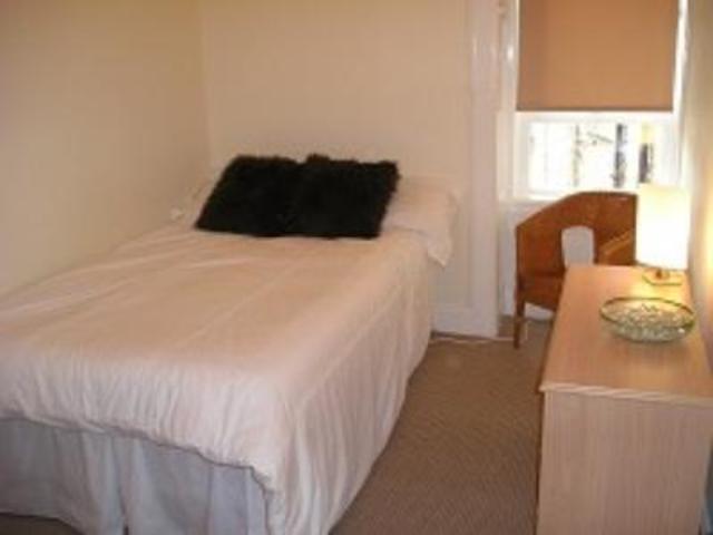  Image of 2 Bedroom Flat  To Rent at Dundee  Dundee, DD2 1AF