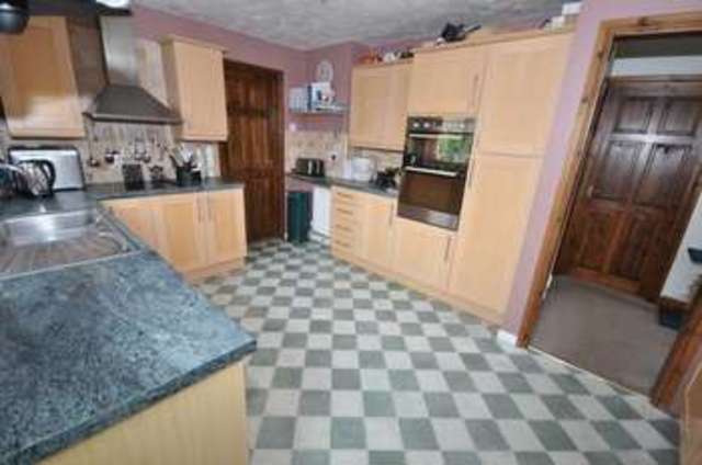  Image of 4 Bedroom Detached  For Sale at Stirling Way  Frome, BA11 2XQ