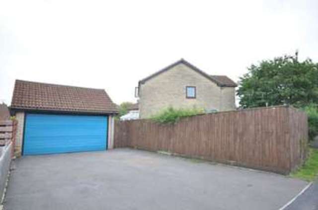  Image of 4 Bedroom Detached  For Sale at Stirling Way  Frome, BA11 2XQ