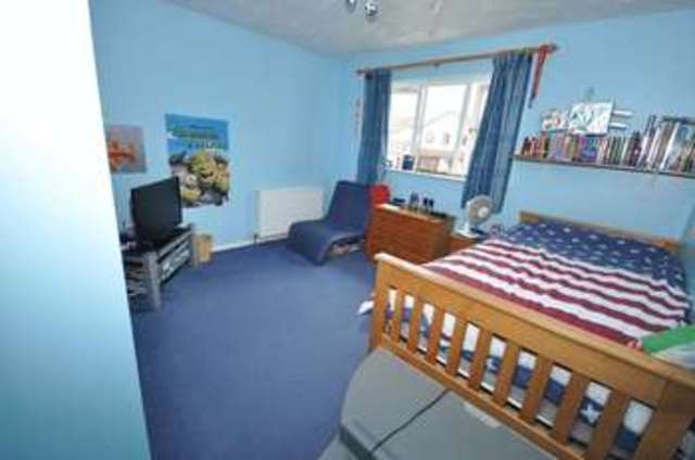  Image of 4 Bedroom Detached  For Sale at Stirling Way  Frome, BA11 2XQ