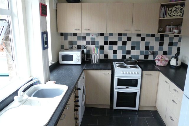  Image of 2 Bedroom Town House  For Sale at Shipley West Yorkshire Shipley, BD18 2EZ