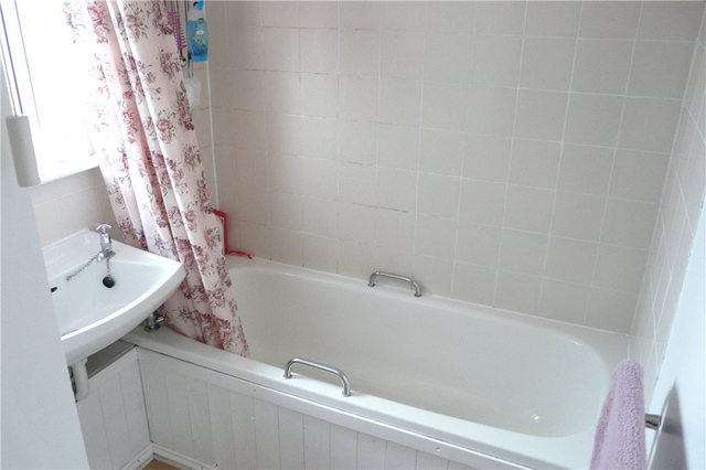  Image of 2 Bedroom Town House  For Sale at Shipley West Yorkshire Shipley, BD18 2EZ