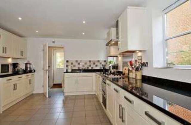  Image of 5 Bedroom Detached  For Sale at Motcombe Shaftesbury Motcombe, SP7 9NW