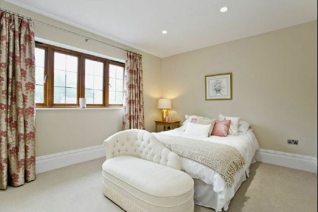  Image of 6 Bedroom Detached  For Sale at Ascot, SL5 0HS