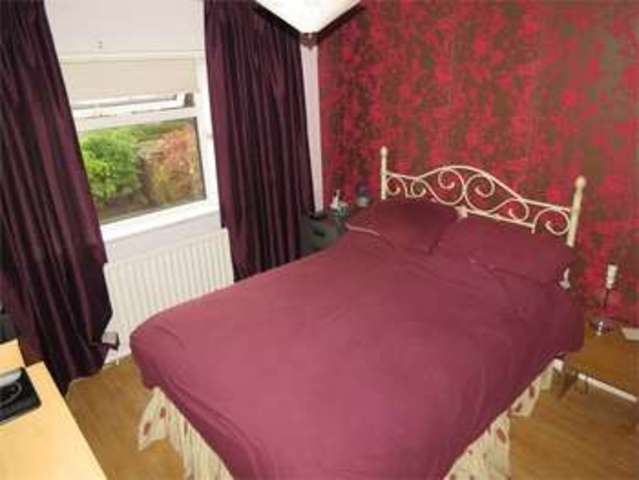  Image of 5 Bedroom Terraced  For Sale at Hailsham, BN27 3EA