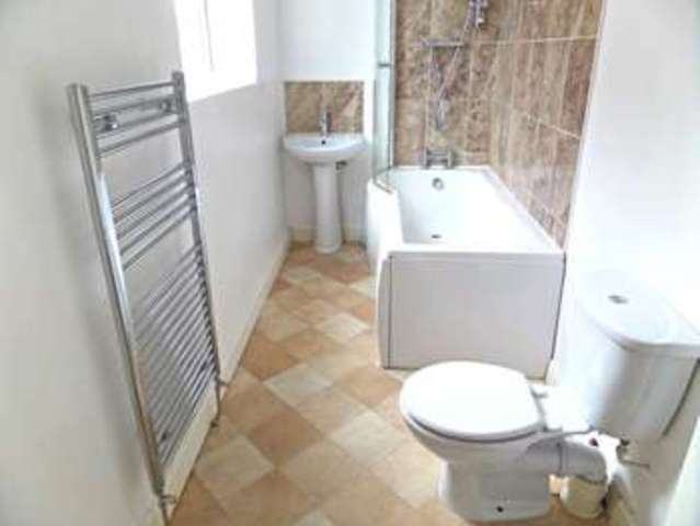  Image of 3 Bedroom Terraced  For Sale at Swan Road  Newton Le Willows, WA12 9EZ