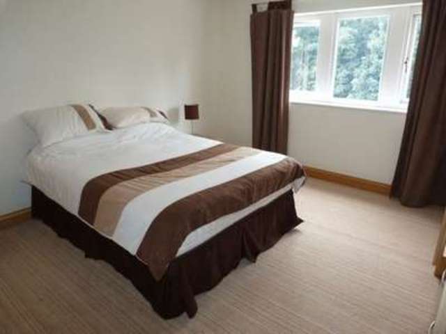  Image of 6 Bedroom Detached  For Sale at Sycamore View  Brighouse, HD6 2DT