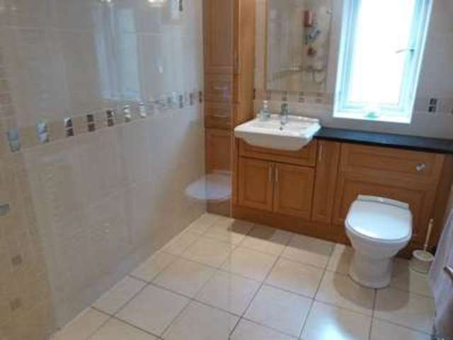  Image of 6 Bedroom Detached  For Sale at Sycamore View  Brighouse, HD6 2DT