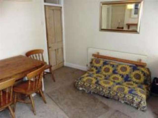  Image of 2 Bedroom Detached  For Sale at Knowle Bristol Knowle, BS4 3DG