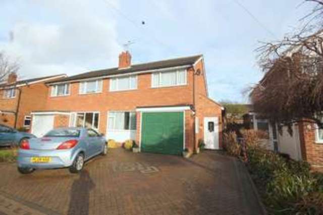  Image of 3 Bedroom Detached  For Sale at Talbot Road  Warks, CV37 6SU