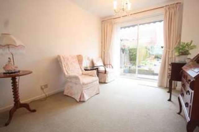  Image of 3 Bedroom Detached  For Sale at Talbot Road  Warks, CV37 6SU