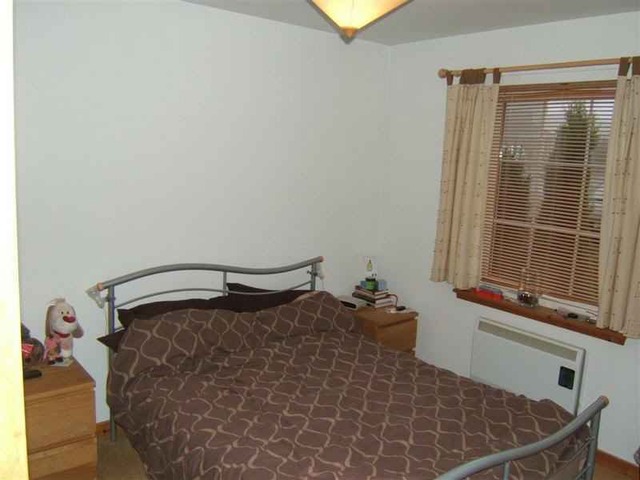  Image of 2 Bedroom Flat  To Rent at Livingston West Lothian West Lothian, EH54 8SY