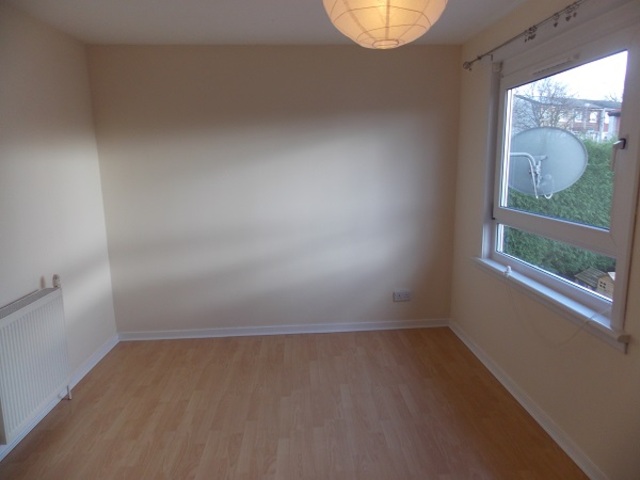  Image of 4 Bedroom Terraced  To Rent at East Kilbride South Lanarkshire South Lanarkshire, G75 8UT