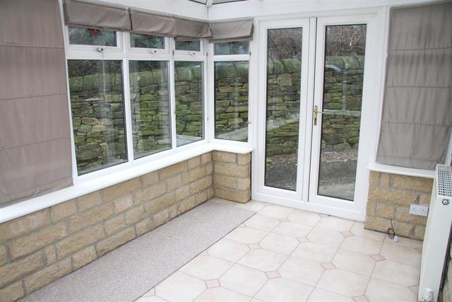  Image of 3 Bedroom Detached  For Sale at Apperley Bridge Bradford Calverley, BD10 0UN