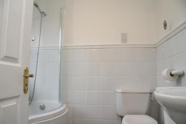  Image of 3 Bedroom Detached  For Sale at Apperley Bridge Bradford Calverley, BD10 0UN