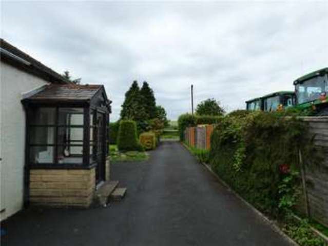  Image of 2 Bedroom Detached  For Sale at Kendal Road Hellifield Hellifield, BD23 4HE