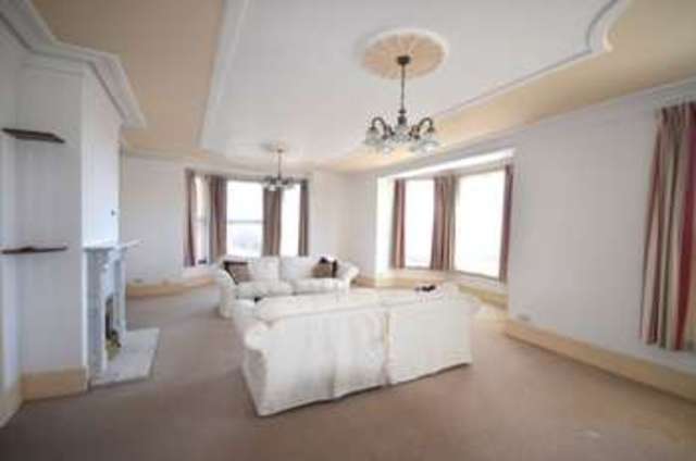  Image of 2 Bedroom Flat  For Sale at The Drive  Langdon House, EX7 9JB