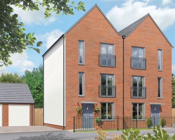  Image of 4 Bedroom Semi-Detached  For Sale at Kings Lodge Valley Road Cinderford, GL14 2NX