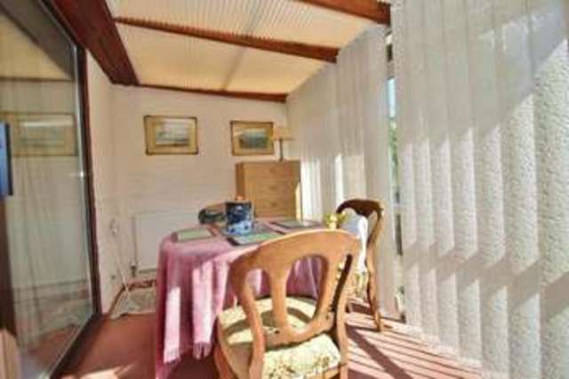  Image of 2 Bedroom Retirement Property  For Sale at Chobham Surrey Chobham, GU24 8NQ