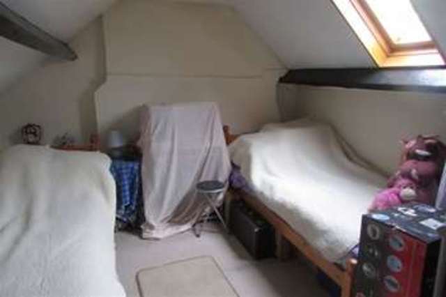  Image of 3 Bedroom Terraced  For Sale at Street, BA16 0AG