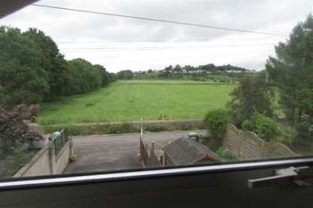  Image of 3 Bedroom Terraced  For Sale at Street, BA16 0AG