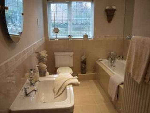  Image of 3 Bedroom Detached  For Sale at The Pastures Long Bennington Newark, NG23 5EG