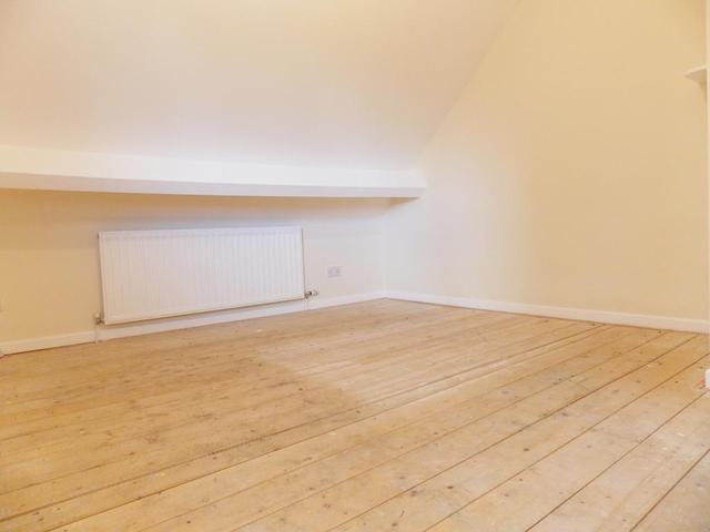  Image of 4 Bedroom Semi-Detached  For Sale at Wroughton  Swindon, SN4 0RU