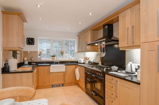  Image of 5 Bedroom Detached  For Sale at The Vale Appley Bridge Wigan, WN6 9HD