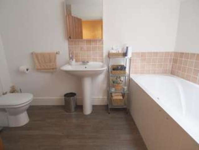  Image of 6 Bedroom Detached  For Sale at Chapel-en-le-Frith  High Peak, SK23 0QL