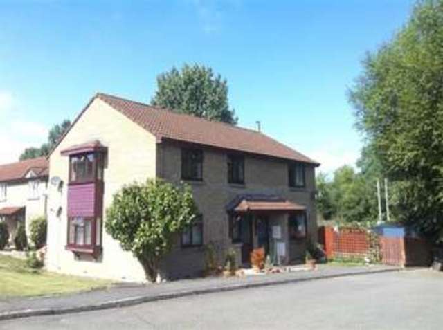  Image of 2 Bedroom Flat  For Sale at Street, BA16 9PJ