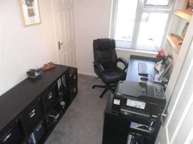  Image of 2 Bedroom Flat  For Sale at Street, BA16 9PJ