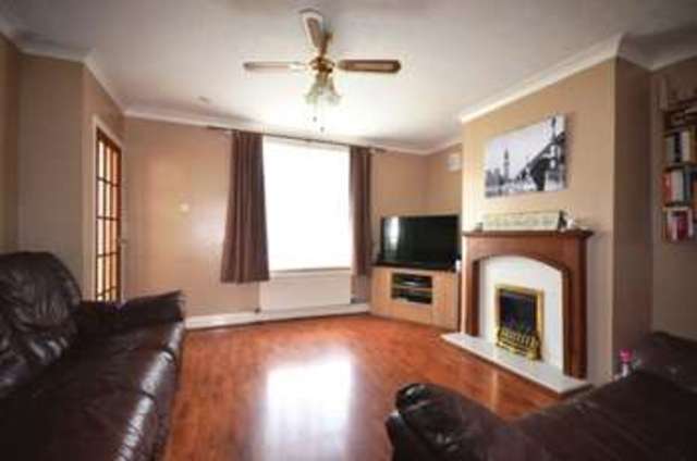  Image of 3 Bedroom Detached  For Sale at Third Avenue  Dawlish, EX7 9RF