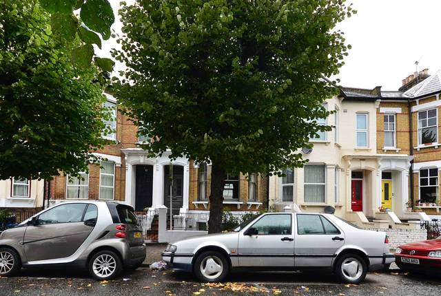  Image of 6 Bedroom Detached  For Sale at Thistlewaite Road  Clapton, E5 0QG