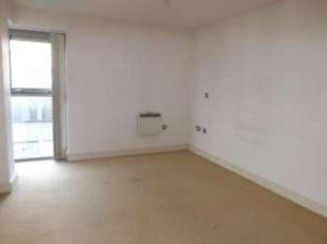  Image of 1 Bedroom Flat  For Sale at Three Queens Lane Bristol Bristol, BS1 6LE