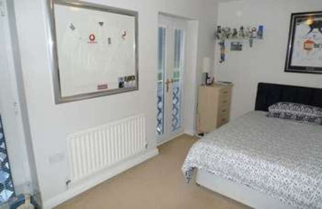  Image of 3 Bedroom Mews  For Sale at Threadfold Way Eagley Bolton, BL7 9DN
