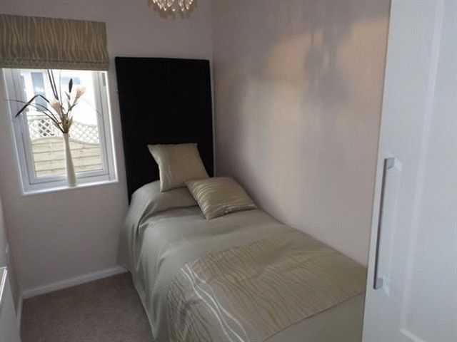  Image of 2 Bedroom Retirement Property  For Sale at Bedford Road Lower Stondon Henlow, SG16 6DU