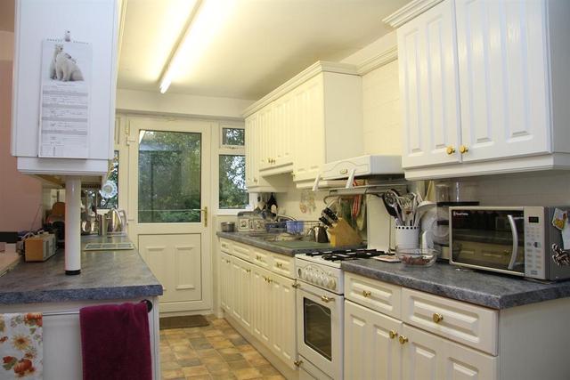  Image of 4 Bedroom Detached  For Sale at Leeds  Tinshill, LS16 7DU