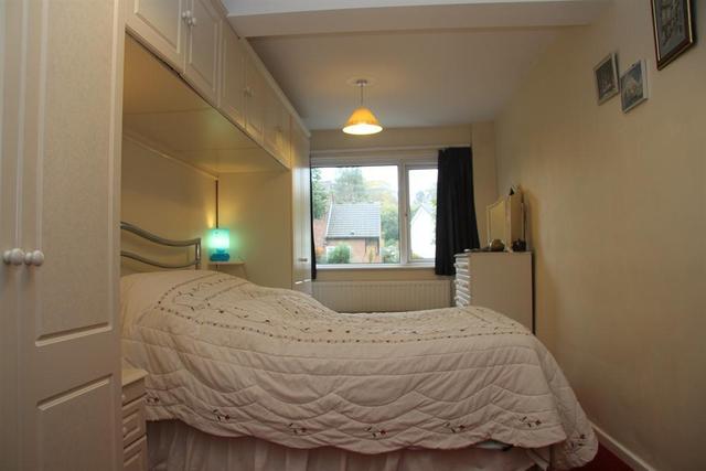 Image of 4 Bedroom Detached  For Sale at Leeds  Tinshill, LS16 7DU