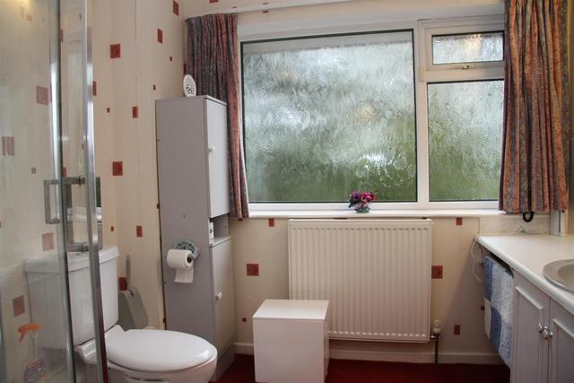  Image of 4 Bedroom Detached  For Sale at Leeds  Tinshill, LS16 7DU