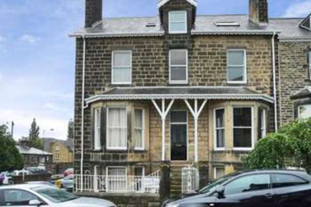  Image of 1 Bedroom Apartment  For Sale at Ilkley West Yorkshire Ilkley, LS29 8SU