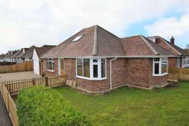  Image of 3 Bedroom Property  For Sale at Northlands Road Totton Southampton, SO40 3HA