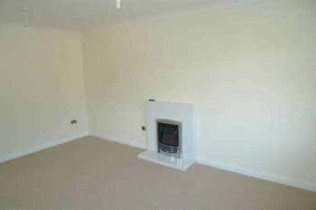  Image of 2 Bedroom Detached  To Rent at Traeth Melyn Deganwy Conwy, LL31 9DP
