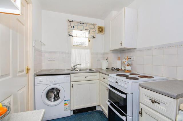  Image of Flat  For Sale at Transom Close  Surrey Quays, SE16 7FH