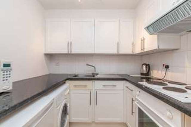  Image of 1 Bedroom Flat  For Sale at Canary Wharf, E14 3AQ
