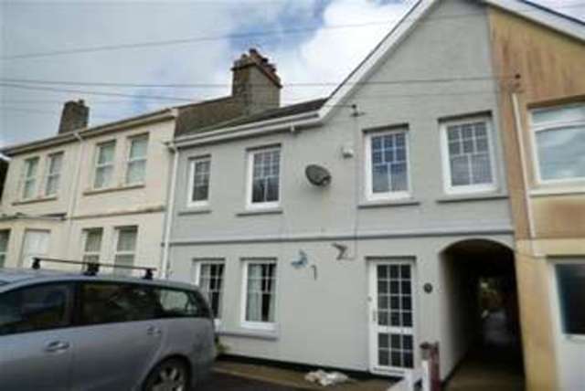  Image of 3 Bedroom Terraced  To Rent at Par, PL24 2DY