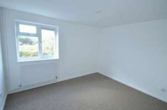  Image of 1 Bedroom Flat  To Rent at Milton Keynes, MK6 3JW