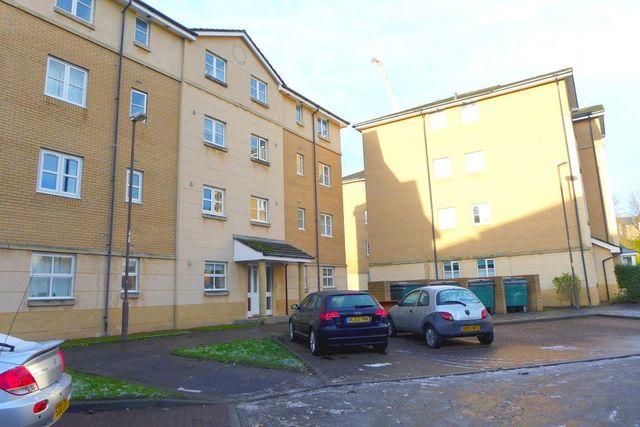  Image of 2 Bedroom Flat  To Rent at Abbeyhill Edinburgh Edinburgh, EH8 8HQ