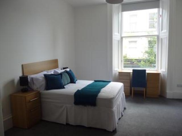  Image of 5 Bedroom Flat  To Rent at Dundee  Dundee, DD1 4BH