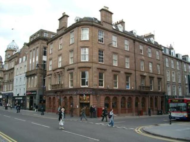  Image of 5 Bedroom Flat  To Rent at Dundee  Dundee, DD1 4BH